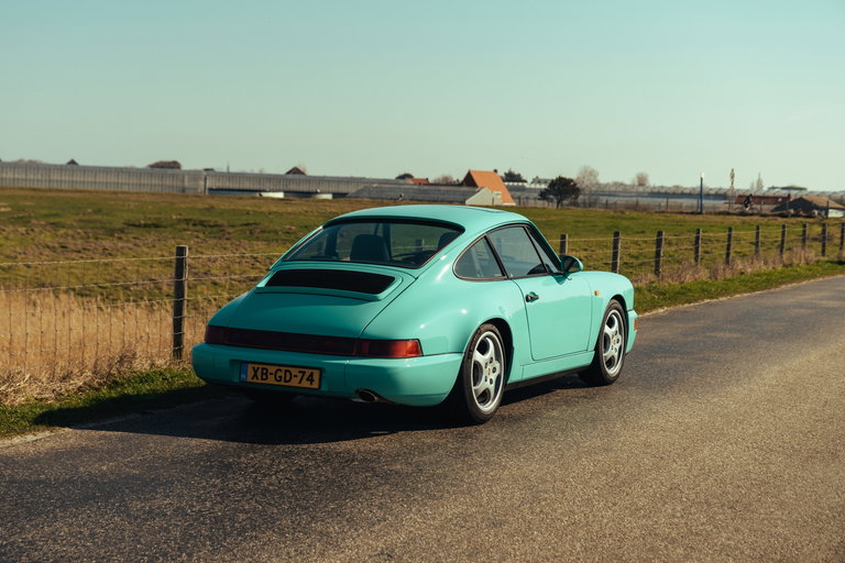 Porsche 964 Carrera 2