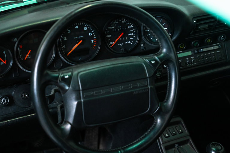 Porsche 964 Carrera 2