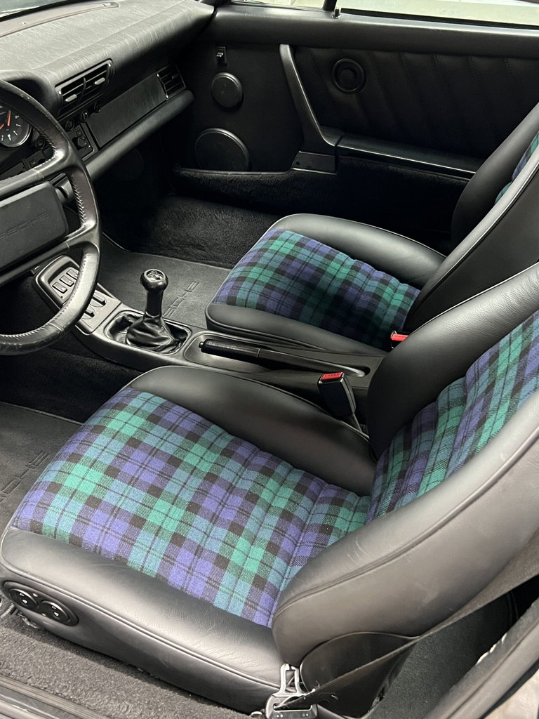 Porsche 964 Carrera 4