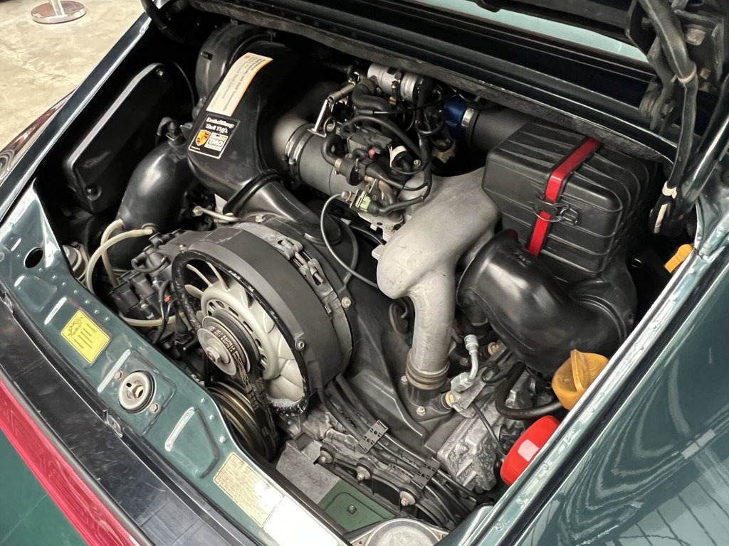 Porsche 964 Carrera 4
