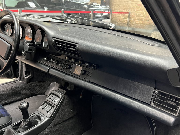 Porsche 964 Carrera 4