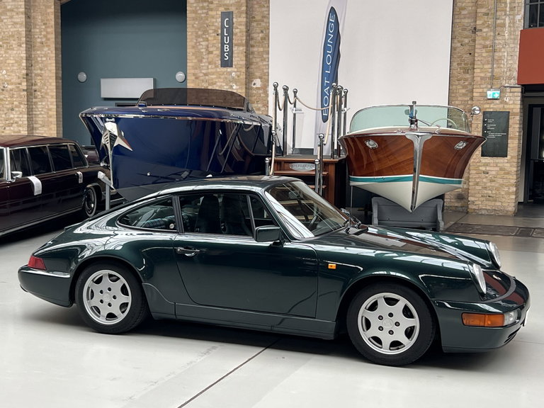 Porsche 964 Carrera 4