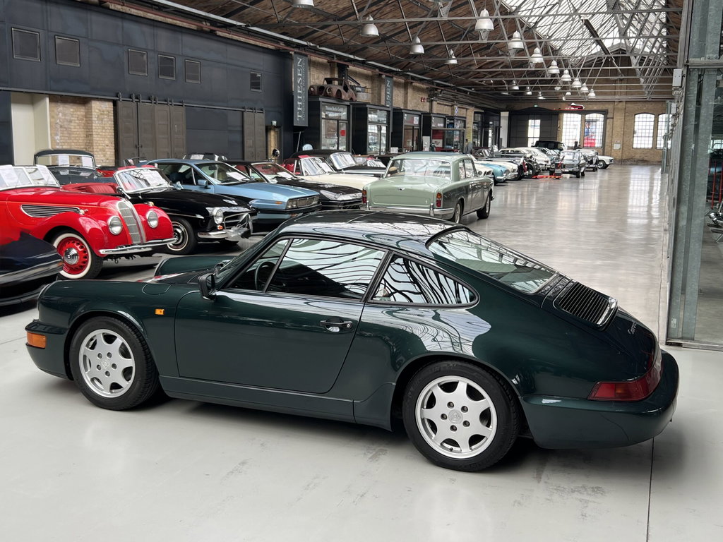 Porsche 964 Carrera 4