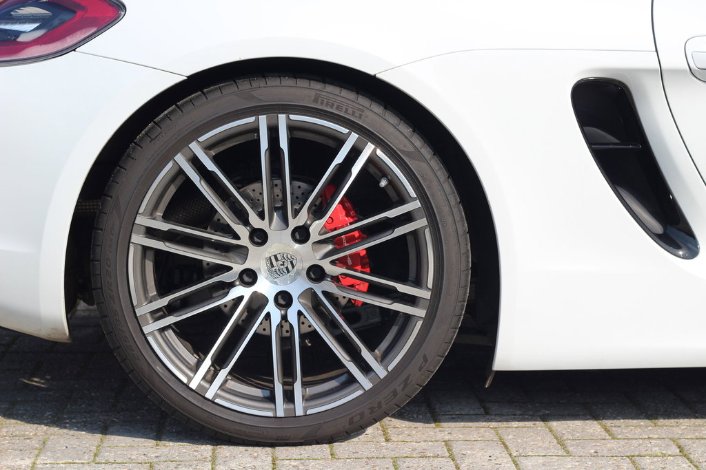 Porsche 981 Cayman GTS