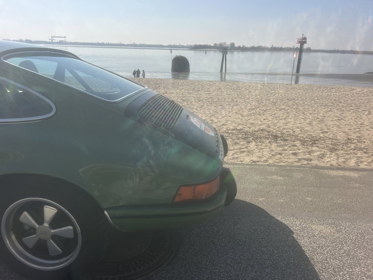 Porsche 911 T (US)