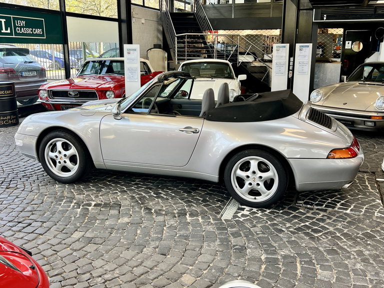 Porsche 993 Carrera