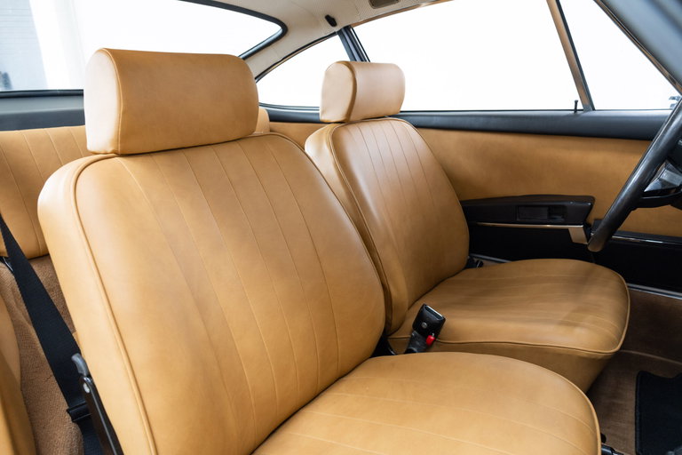 Porsche 911 T