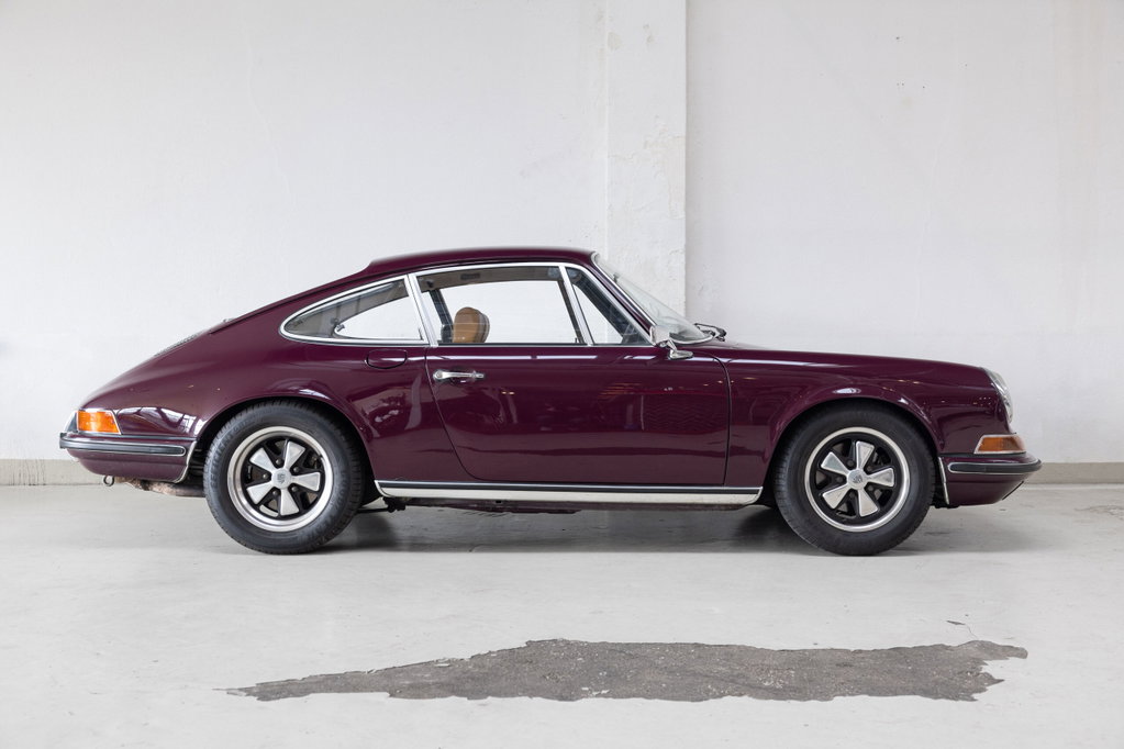 Porsche 911 T