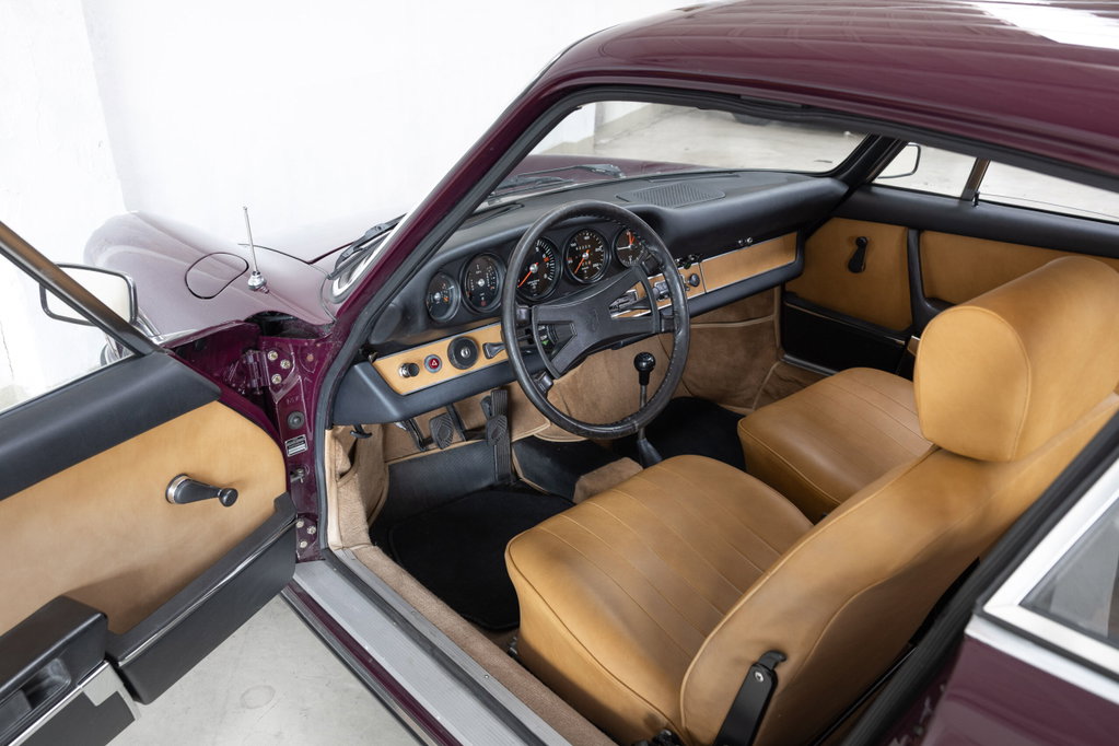 Porsche 911 T