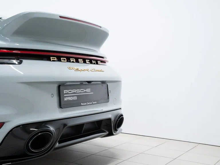 Porsche 992 Sport Classic