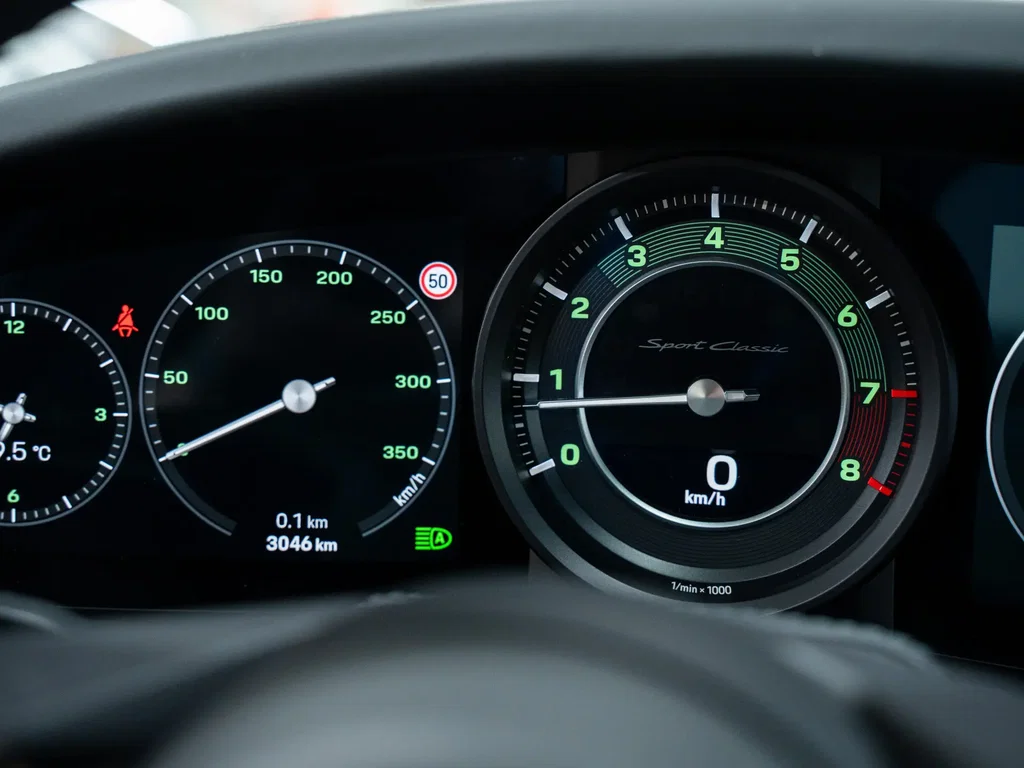 Porsche 992 Sport Classic