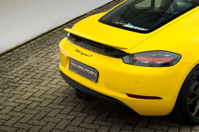 Porsche 718 Cayman T