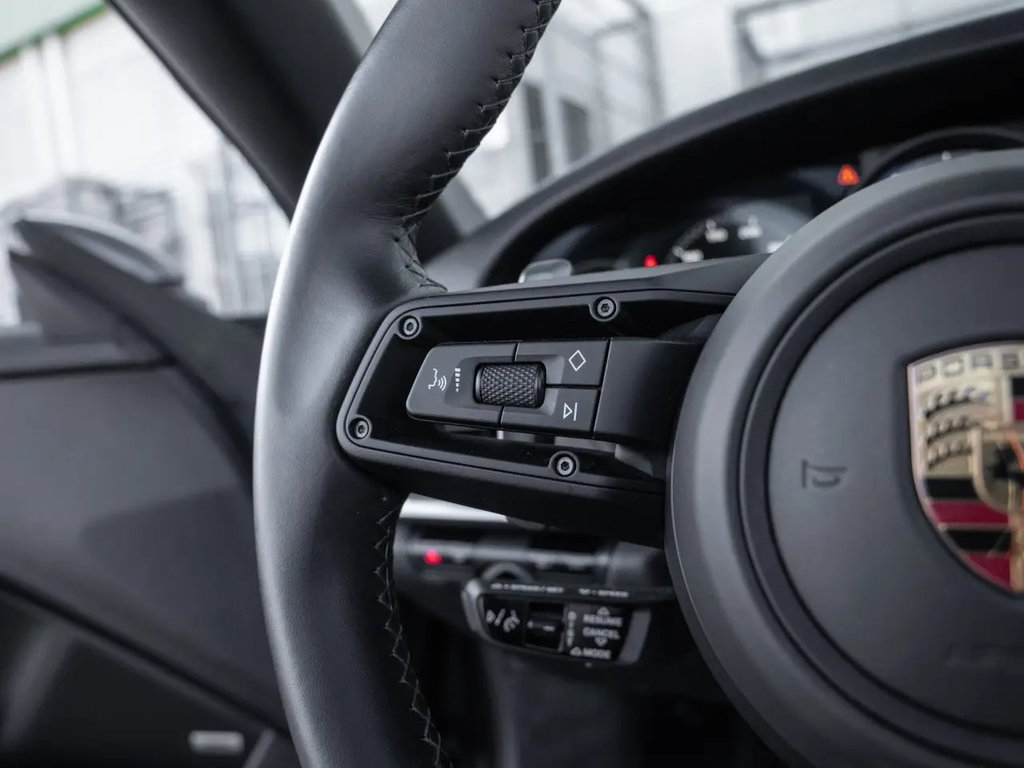 Porsche 992 Turbo