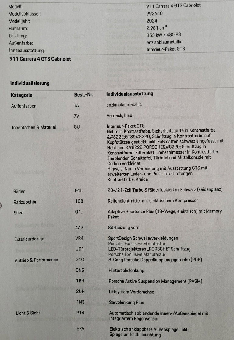 Porsche 992 Carrera 4 GTS