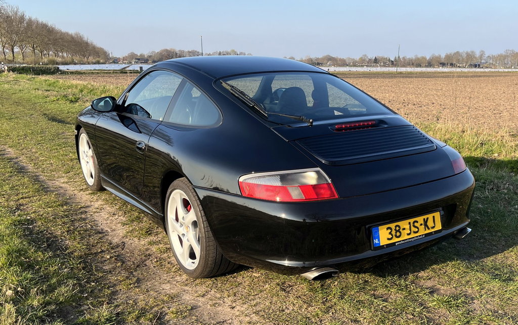 Porsche 996.2 Carrera