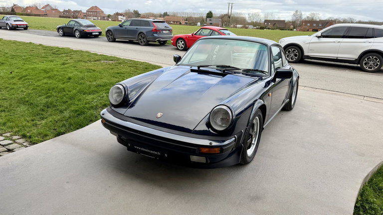 Porsche 911 Carrera 3.2