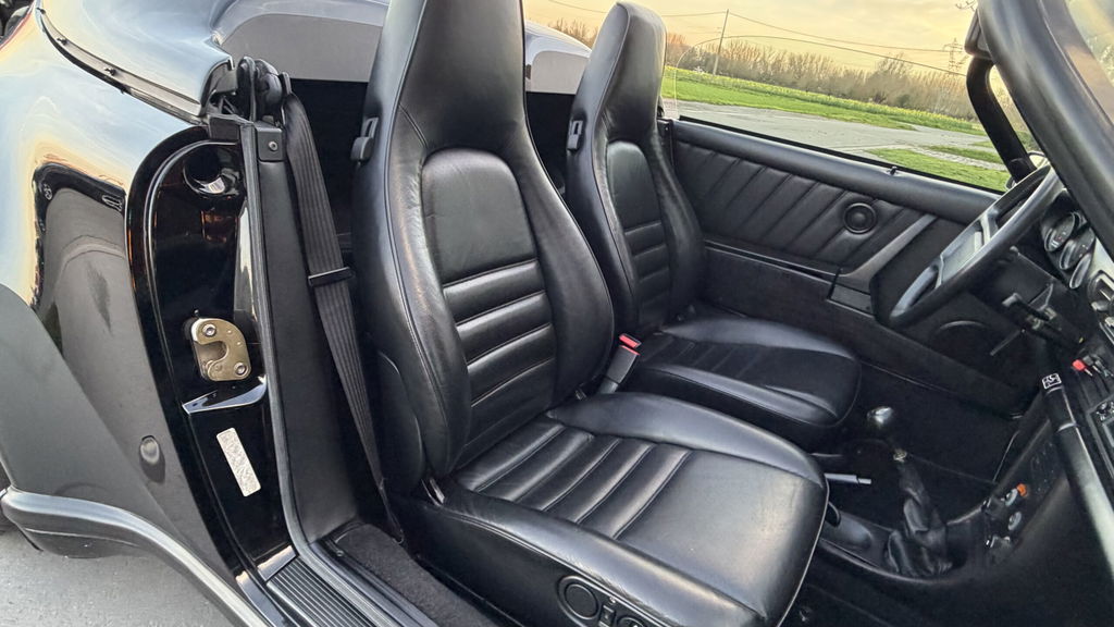 Porsche 911 Carrera 3.2 Speedster