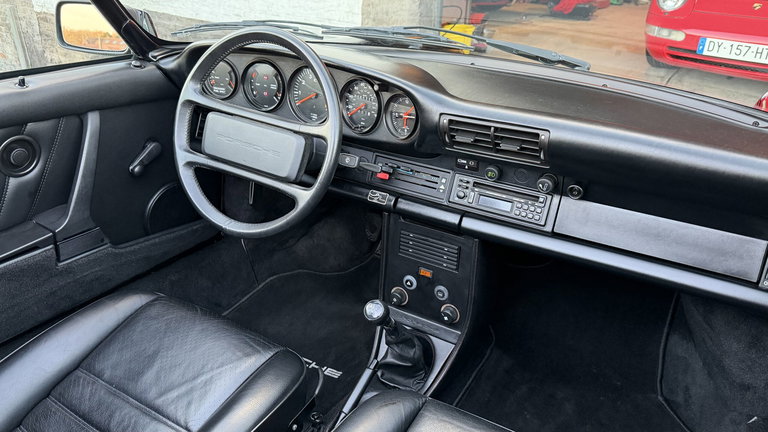 Porsche 911 Carrera 3.2 Speedster