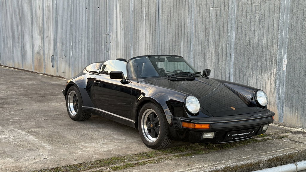 Porsche 911 Carrera 3.2 Speedster