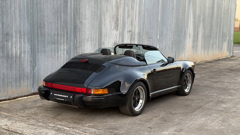 Porsche 911 Carrera 3.2 Speedster