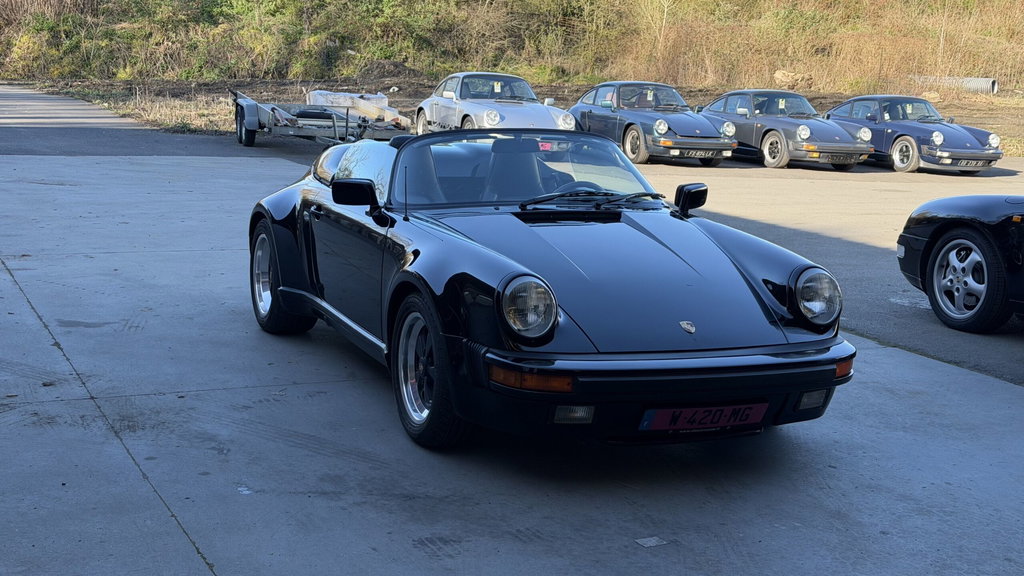Porsche 911 Carrera 3.2 Speedster