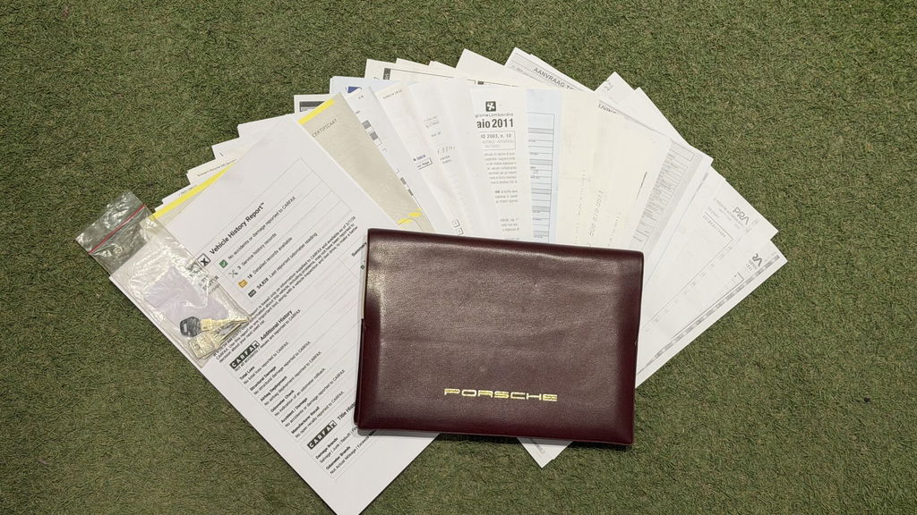 Porsche 911 Carrera 3.2 Speedster