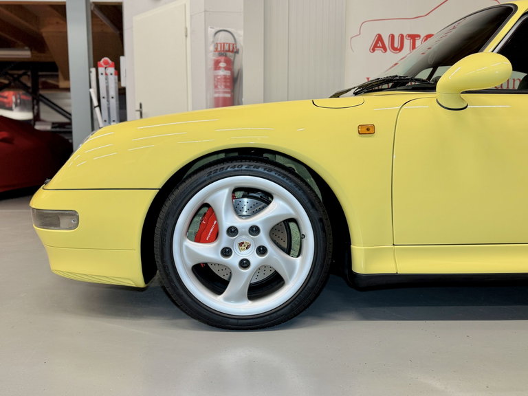 Porsche 993 Carrera 4S