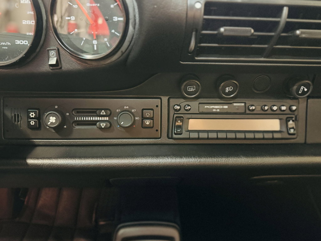 Porsche 993 Carrera 4S