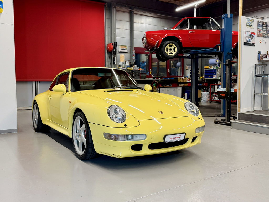 Porsche 993 Carrera 4S