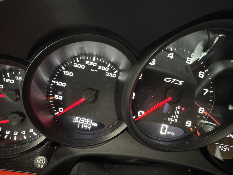 Porsche 991 Carrera GTS