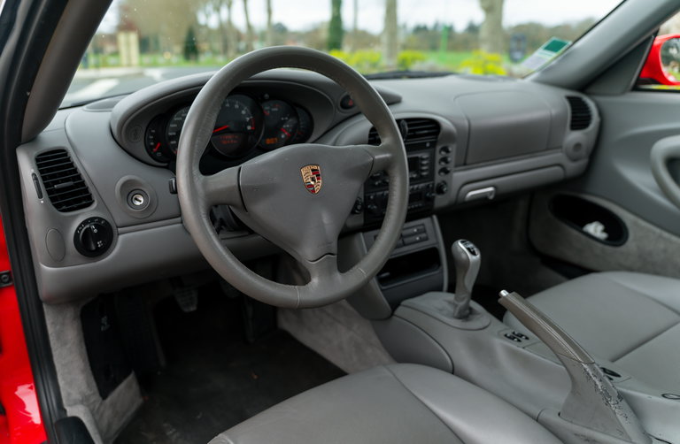 Porsche 996.2 Carrera 4