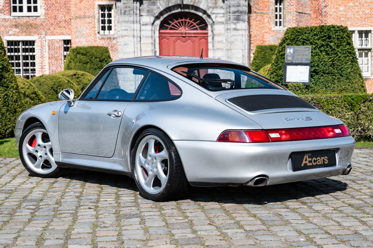 Porsche 993 Carrera 4S