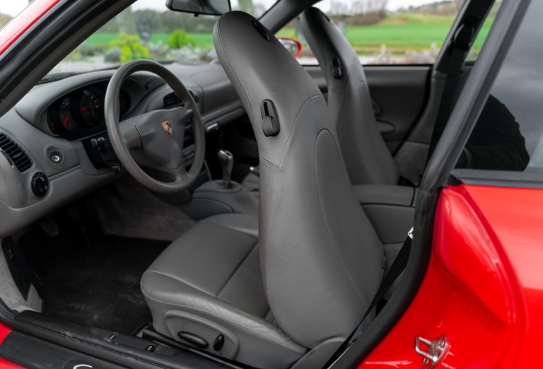 Porsche 996.2 Carrera 4