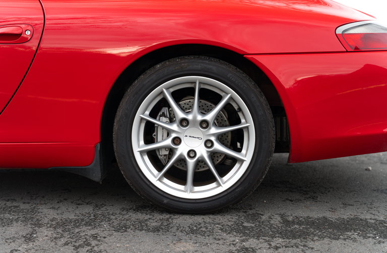 Porsche 996.2 Carrera 4