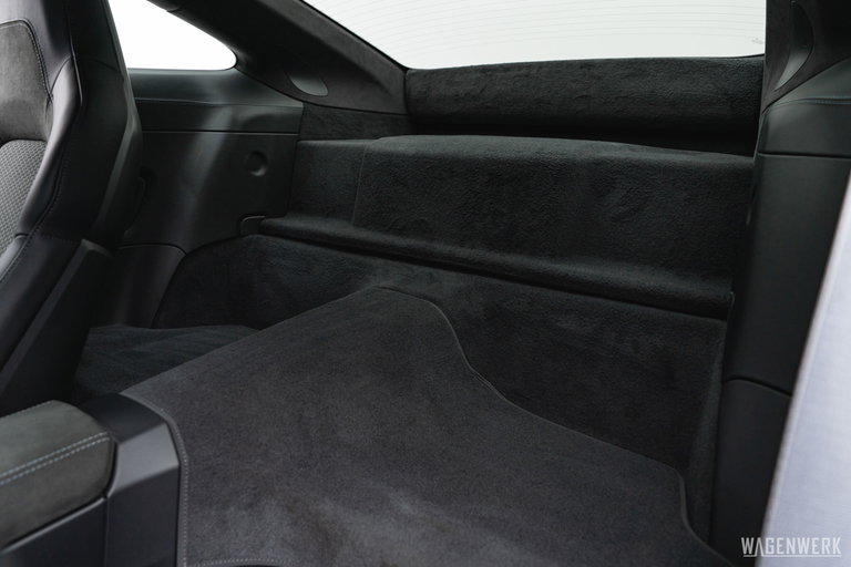 Porsche 992.2 Carrera GTS