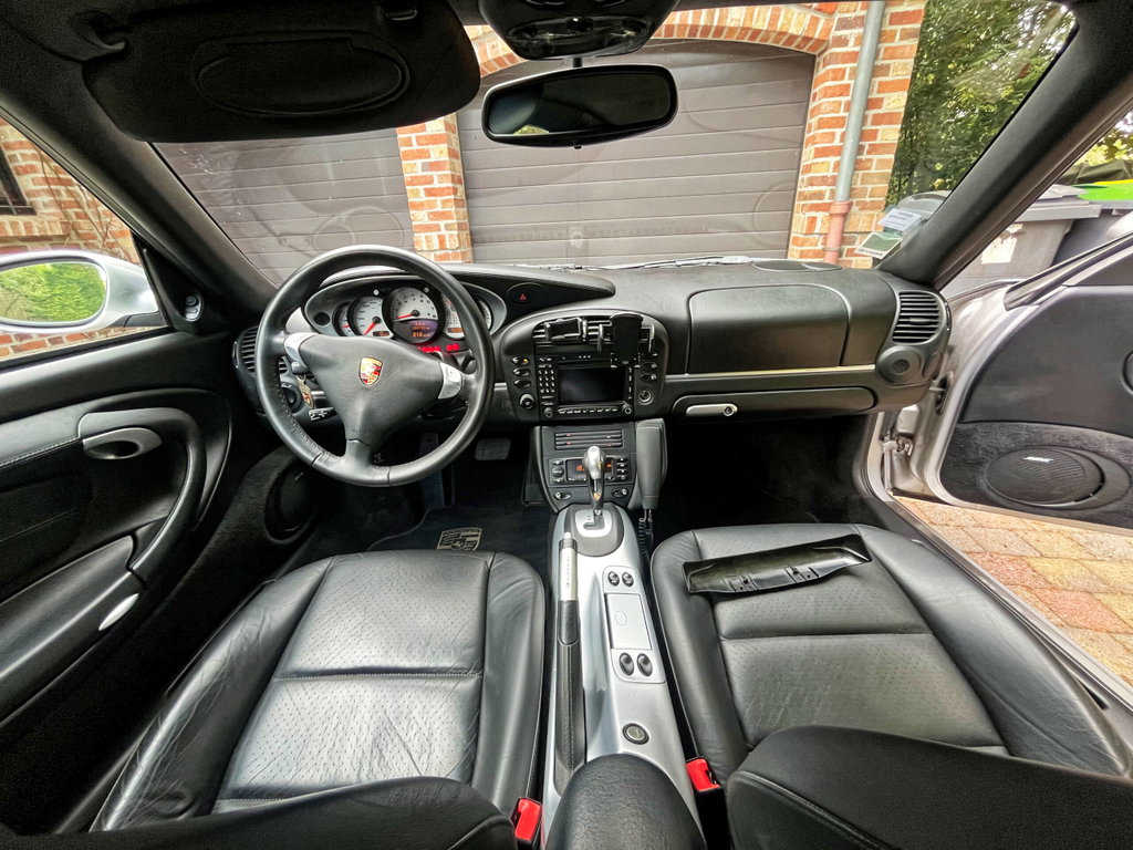 Porsche 996.2 Carrera 4S