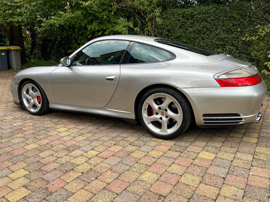 Porsche 996.2 Carrera 4S