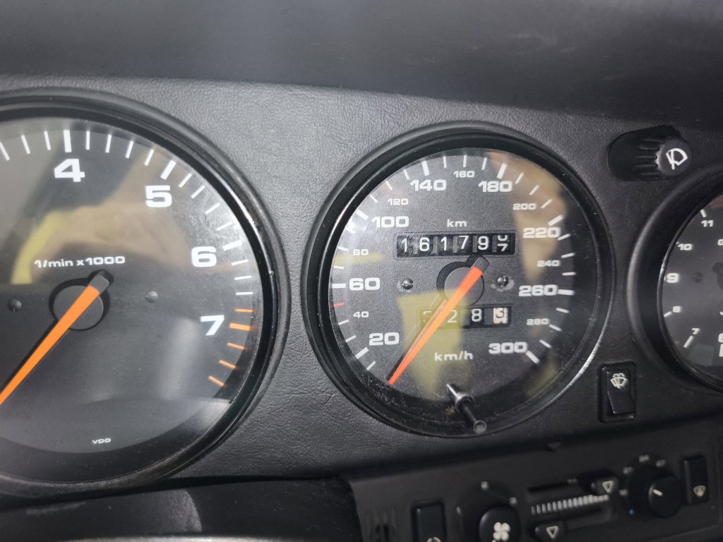 Porsche 964 Carrera 2
