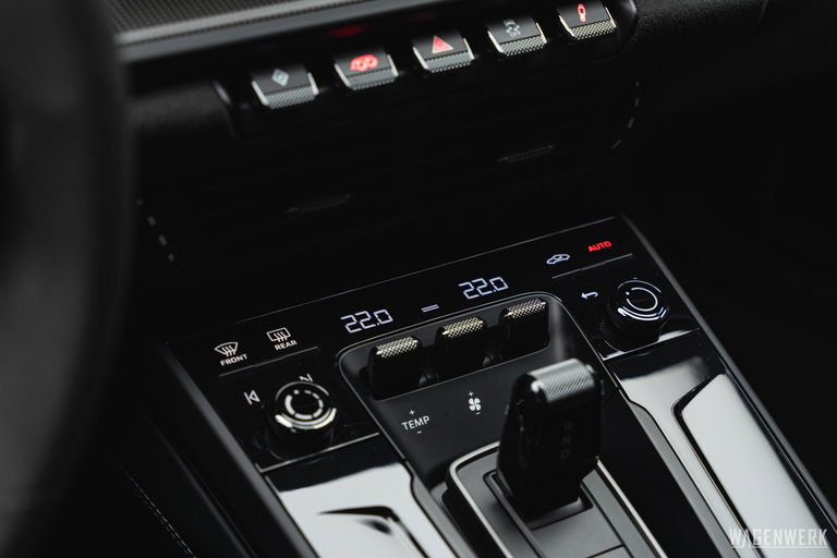 Porsche 992.2 Carrera GTS