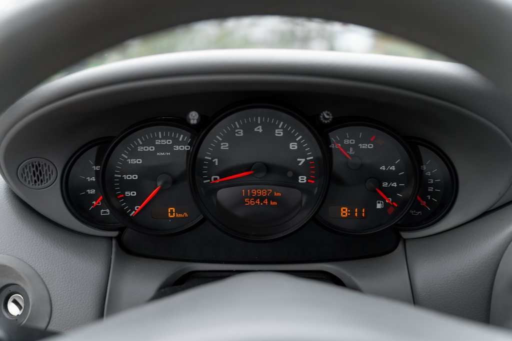 Porsche 996.2 Carrera 4