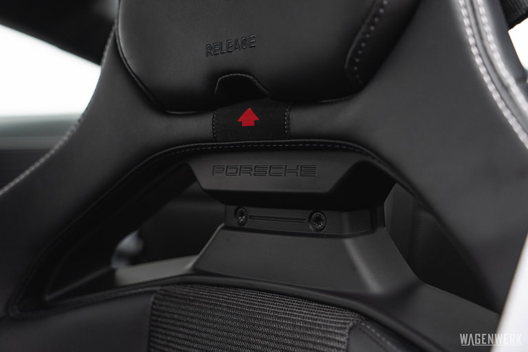 Porsche 992.2 GT3 Touring