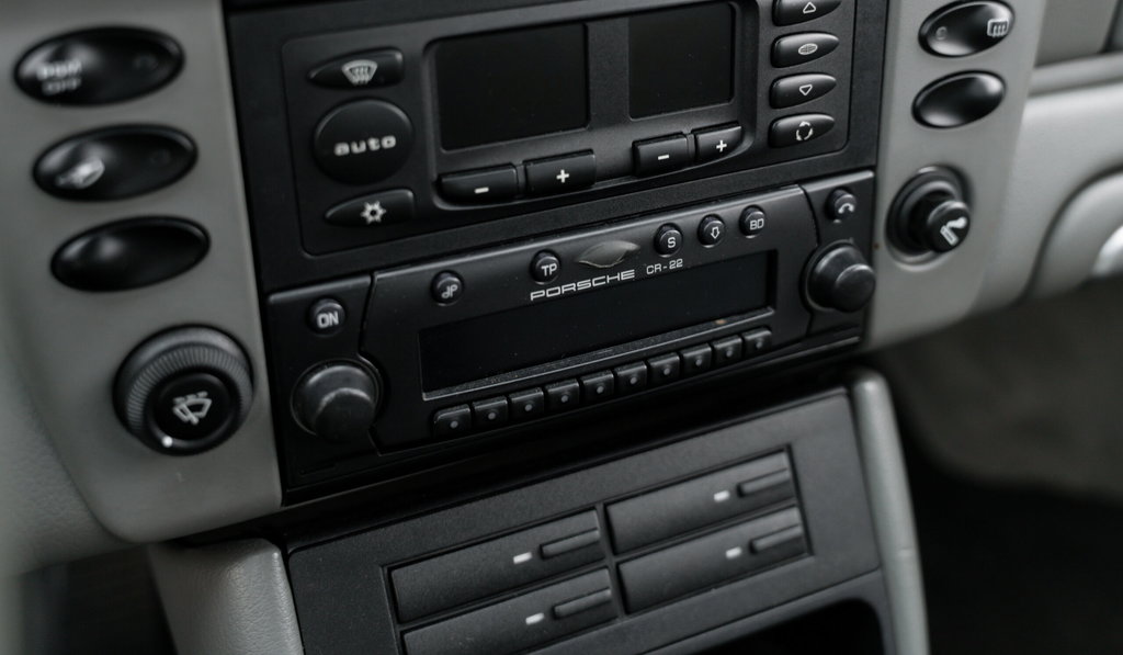 Porsche 996.2 Carrera 4