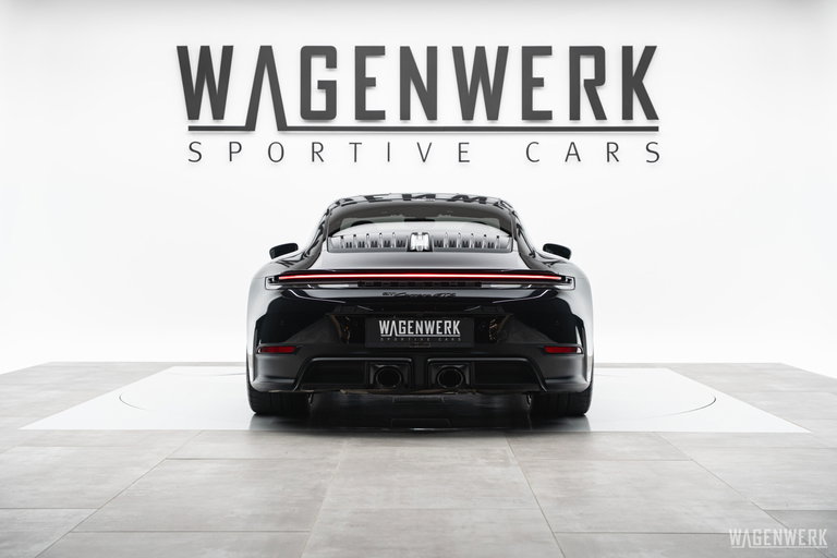 Porsche 992.2 Carrera GTS