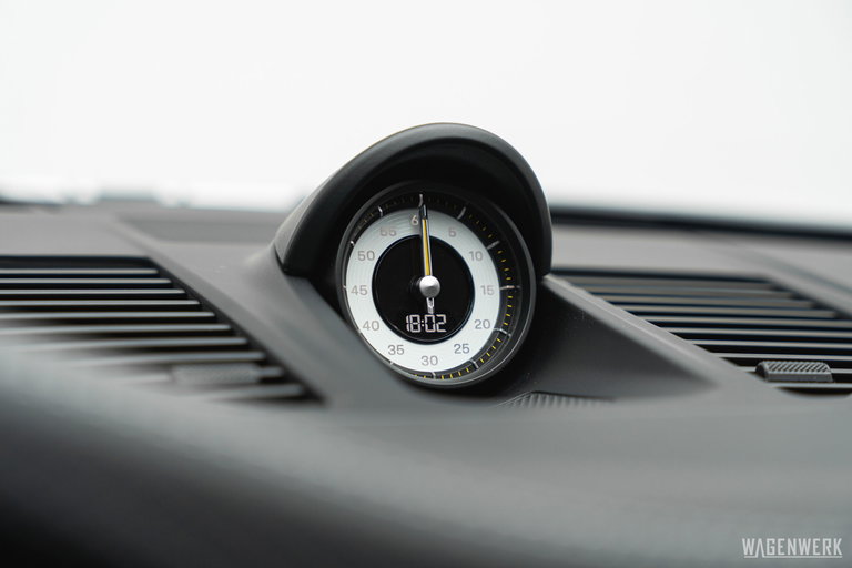 Porsche 992.2 GT3 Touring