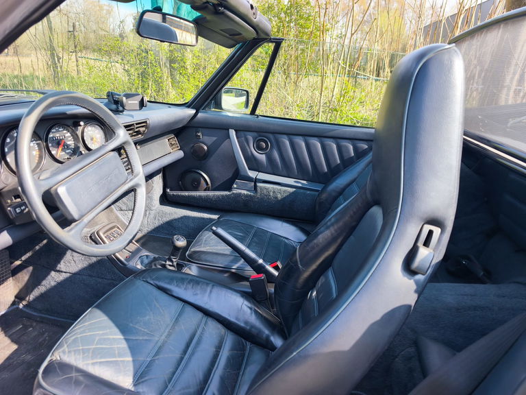 Porsche 964 Carrera 2