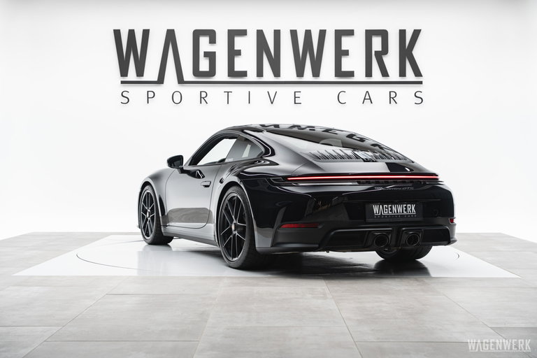 Porsche 992.2 Carrera GTS