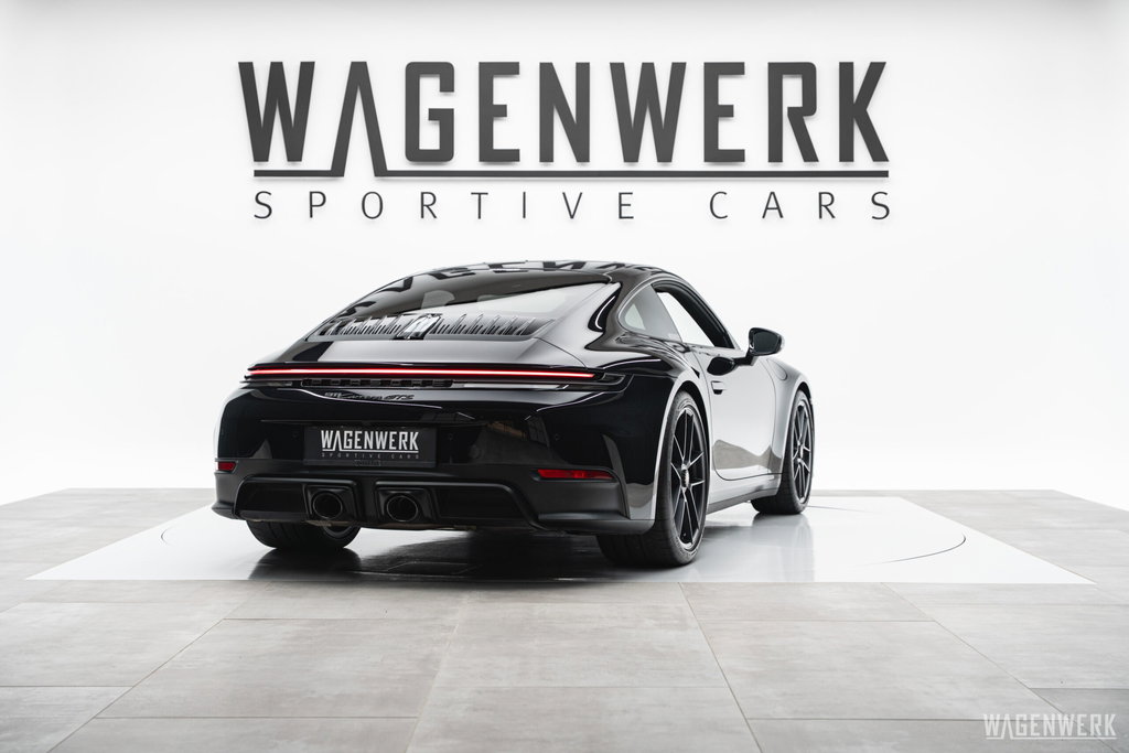 Porsche 992.2 Carrera GTS