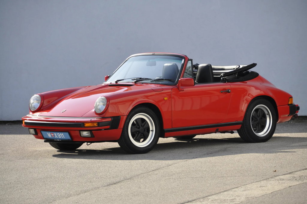 Porsche 911 Carrera 3.2