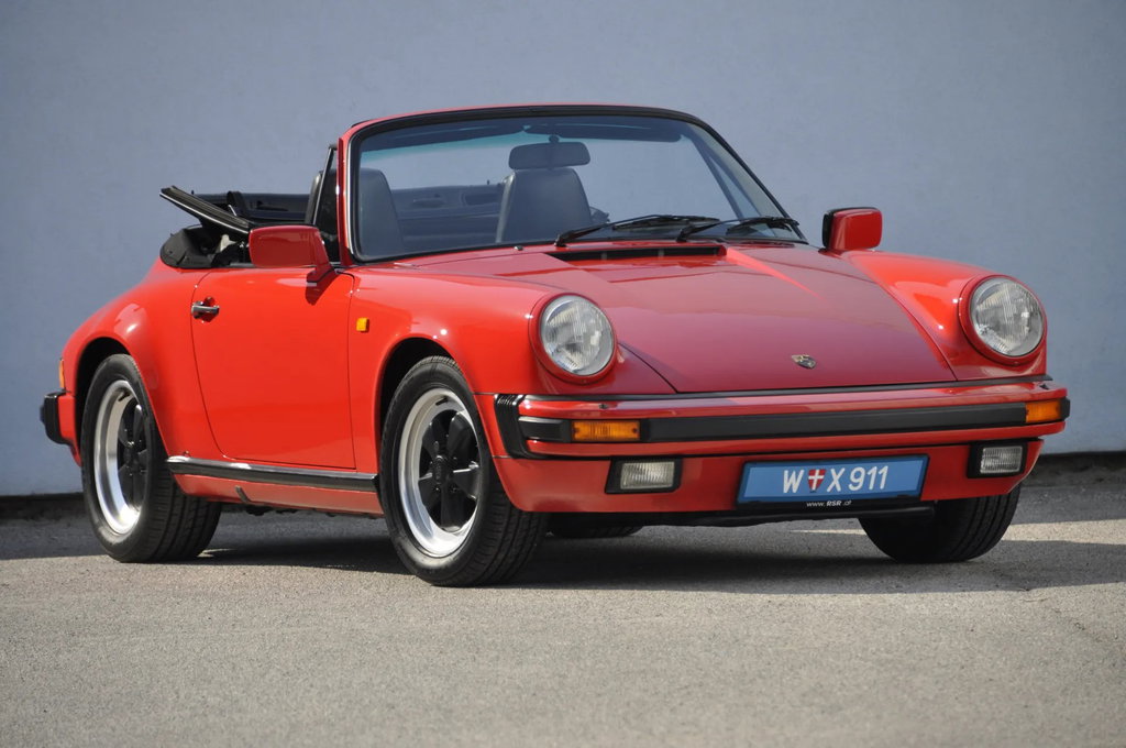Porsche 911 Carrera 3.2