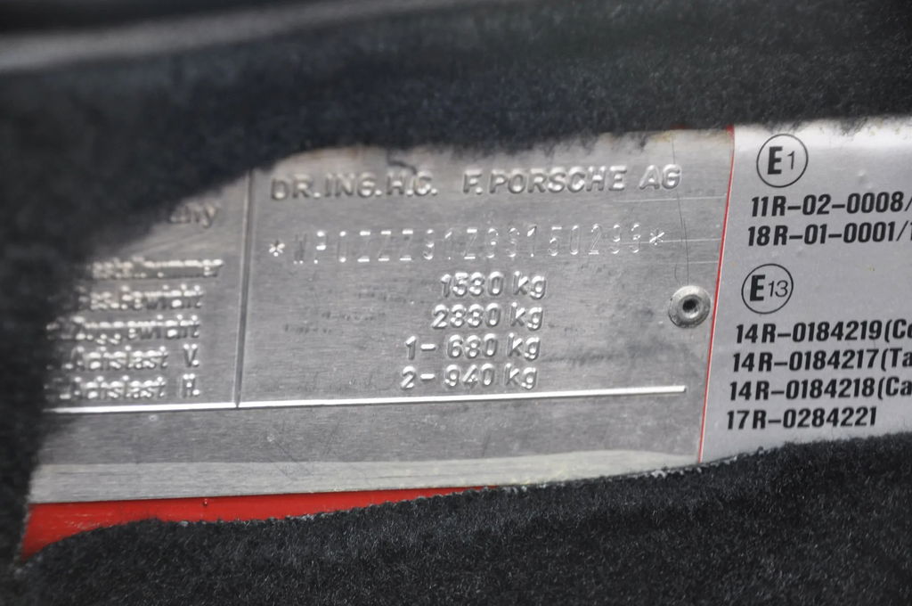 Porsche 911 Carrera 3.2